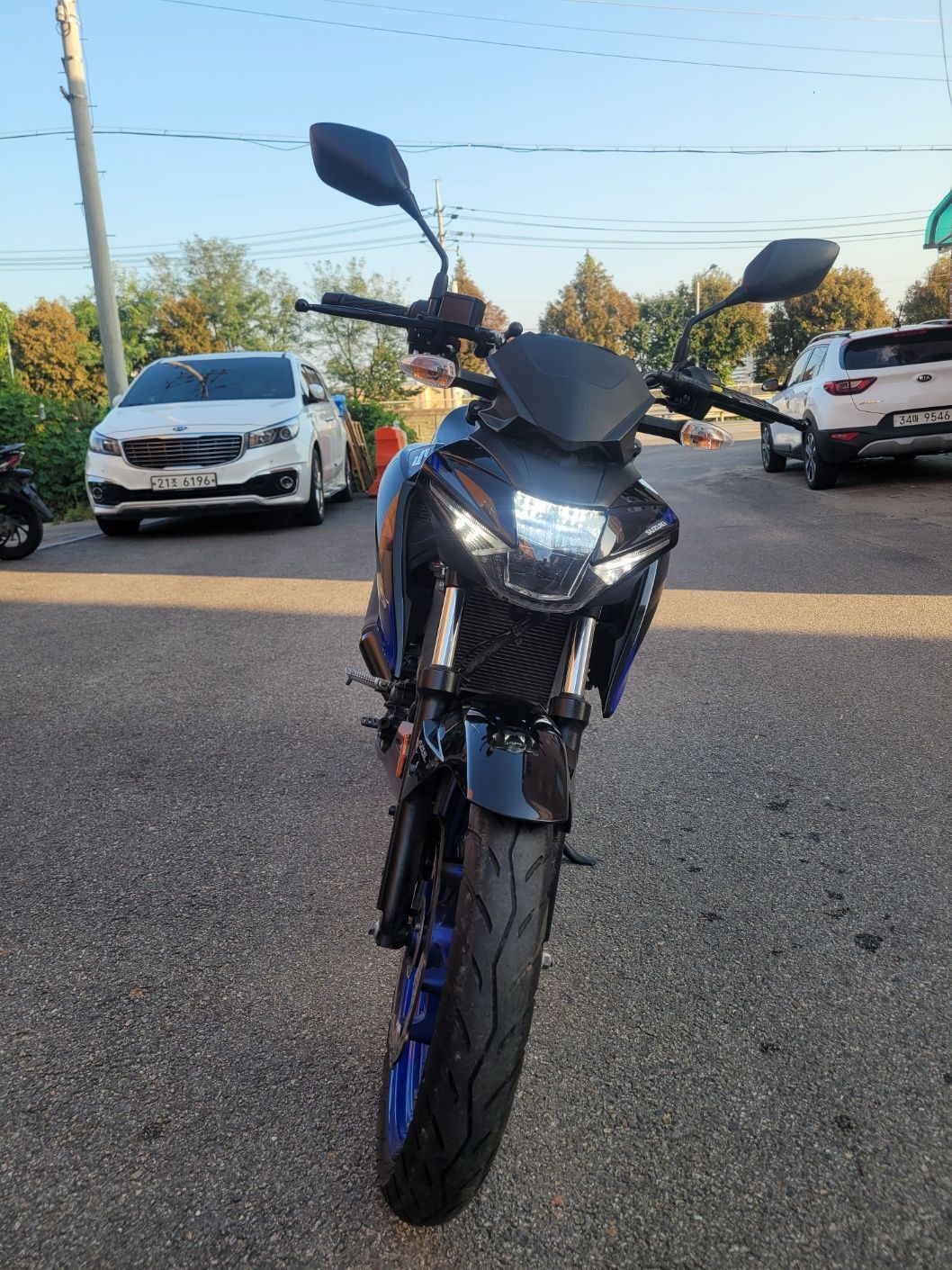 스즈키 GSX S 125 thumb 2