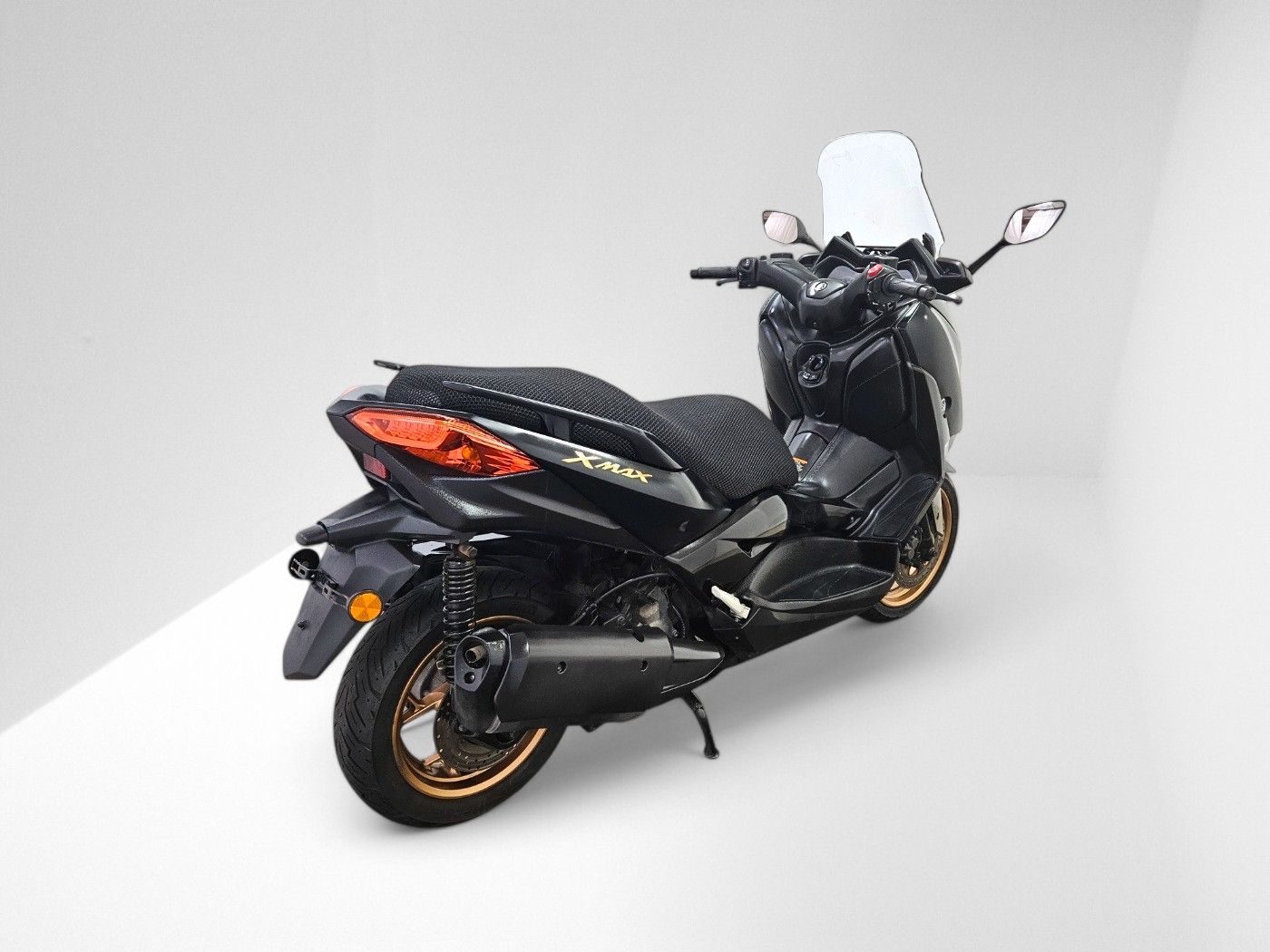 야마하 XMAX 300 ABS more