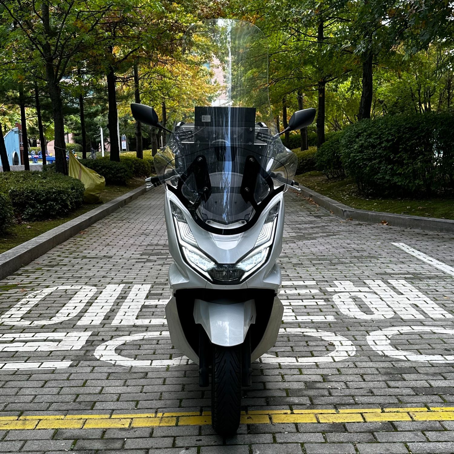 혼다 PCX 125 thumb 2