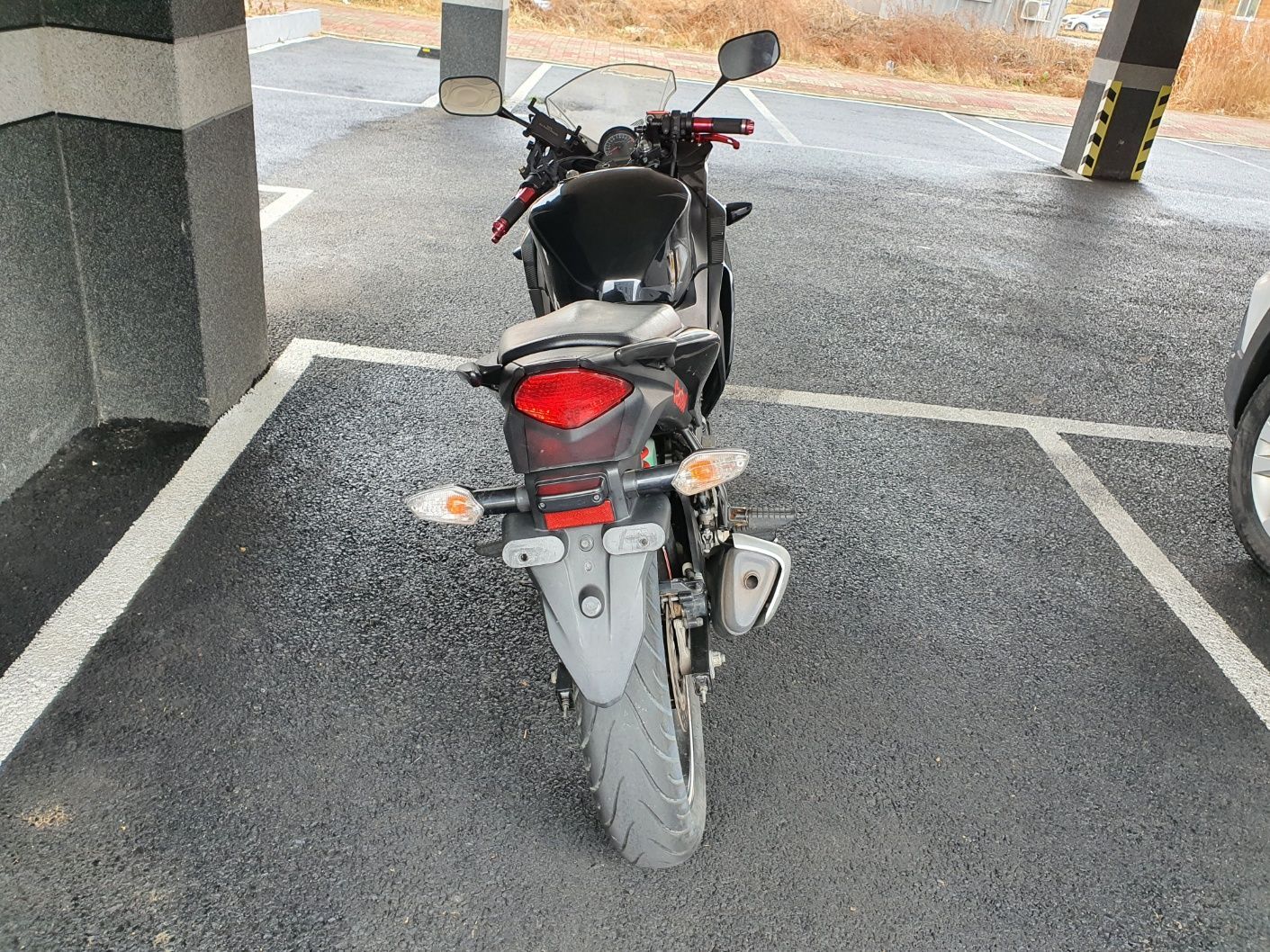 혼다 CBR 125 R thumb 2