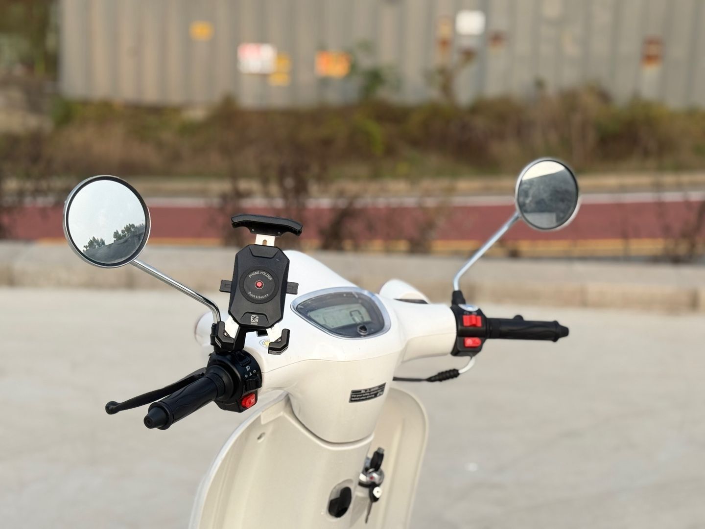 착한스쿠터 줄리 50 thumb 2