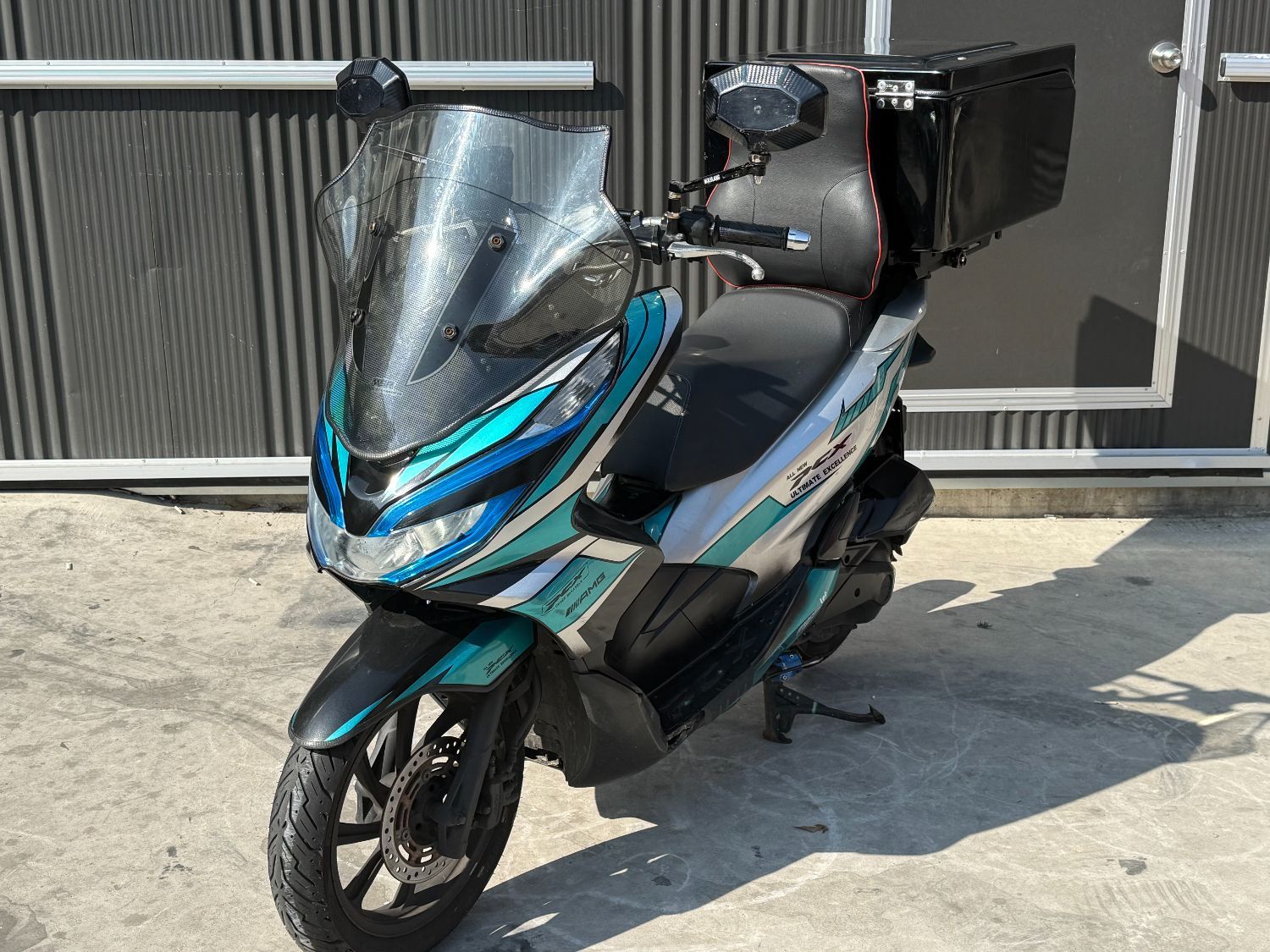 혼다 PCX 125 more