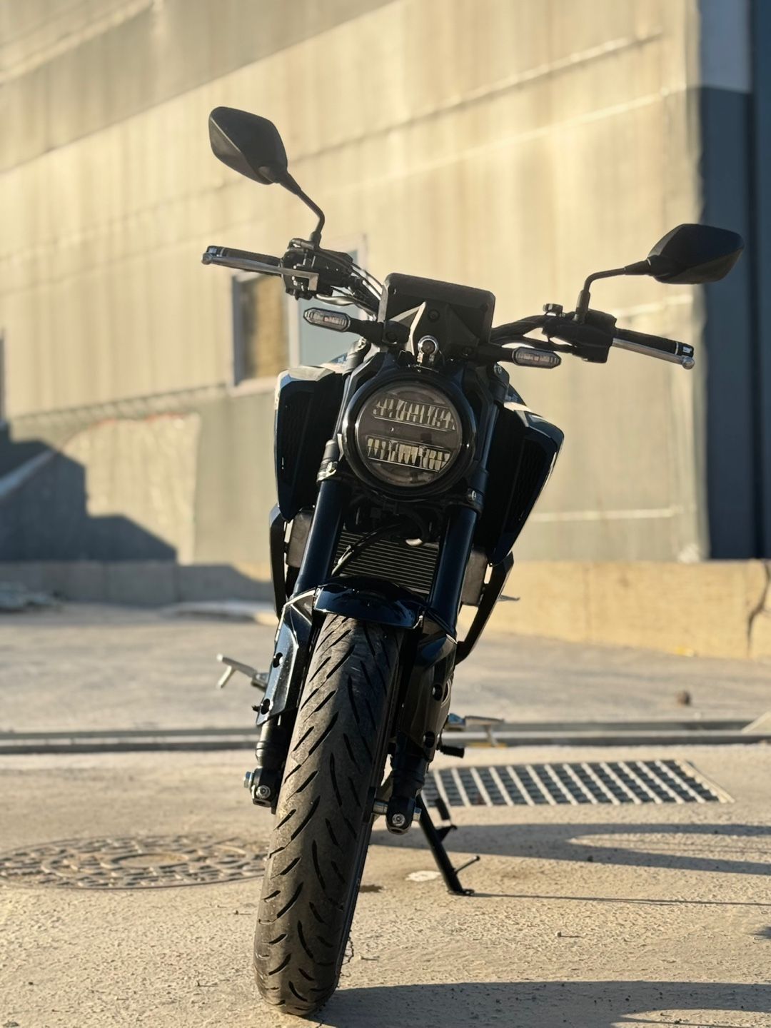 혼다 CB 125 R more