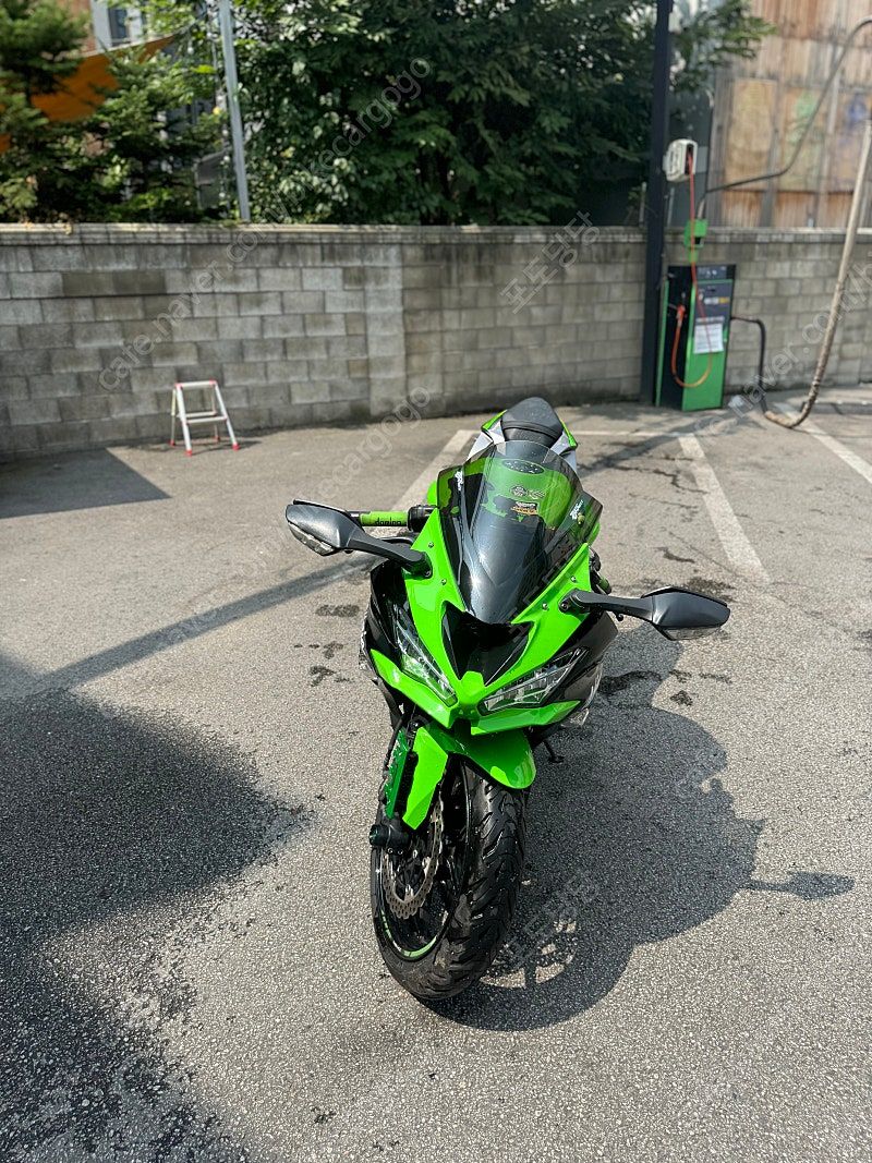 가와사키 닌자 ZX-6R thumb 2