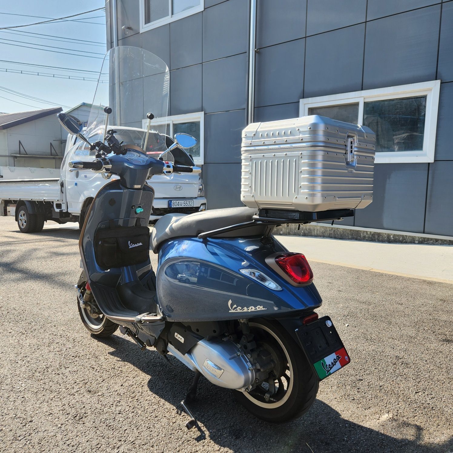 베스파 스프린트 125 ABS more