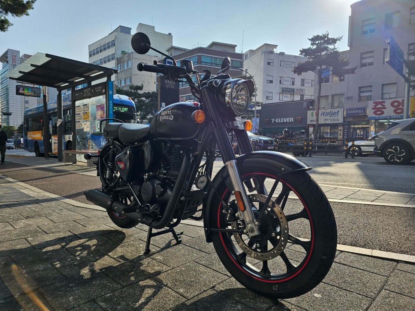 로얄엔필드 클래식 350 main