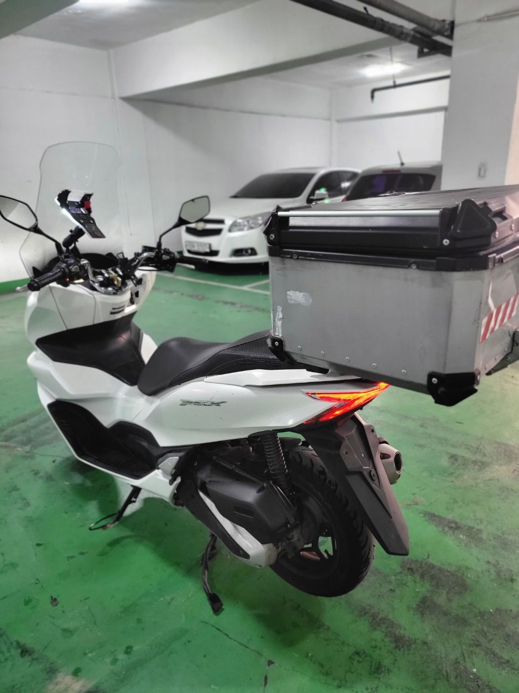 혼다 PCX 125 more