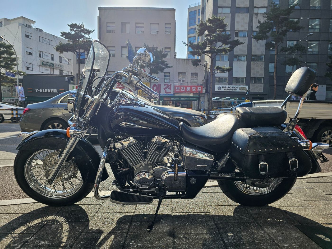 혼다 쉐도우 750 thumb 2