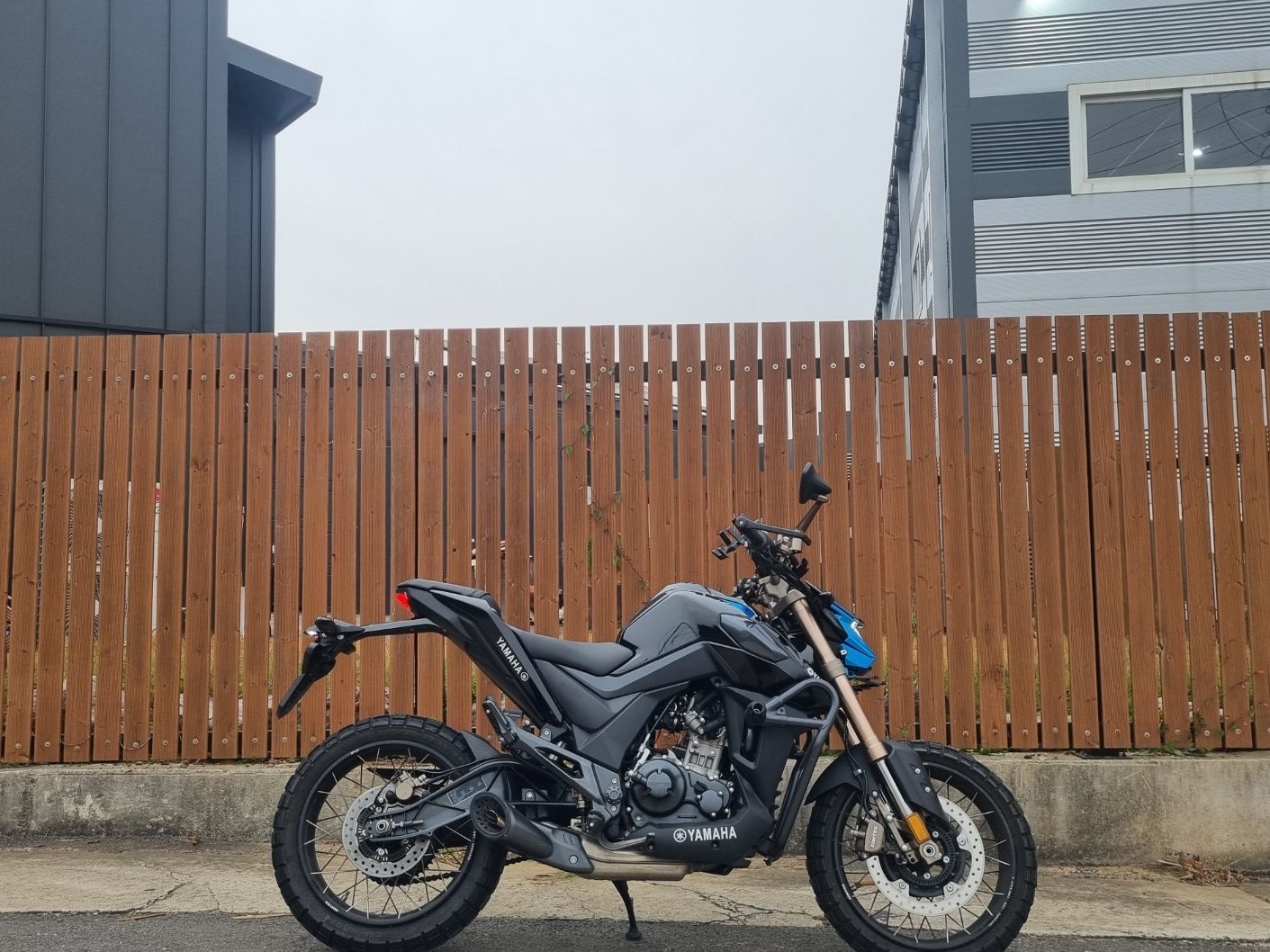 존테스 125 U1 thumb 2