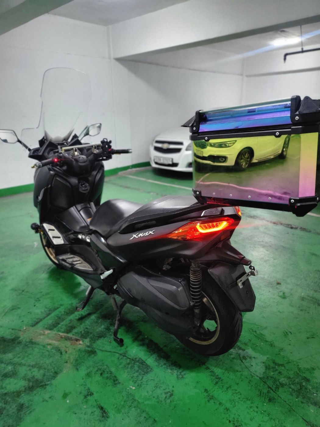 야마하 XMAX 300 ABS more