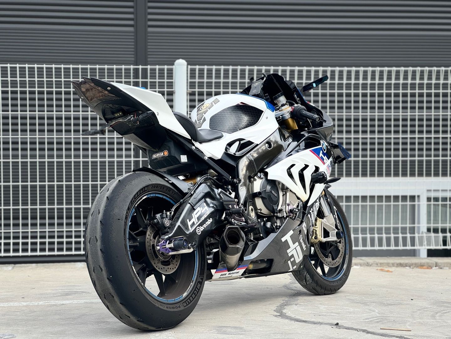 BMW S 1000 RR more