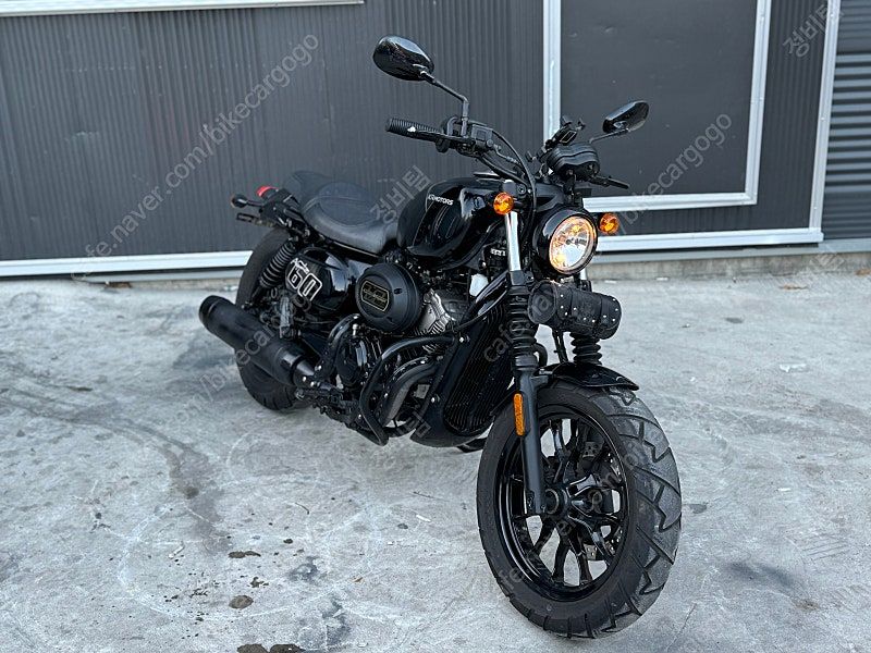 KR모터스 아퀼라 125 main