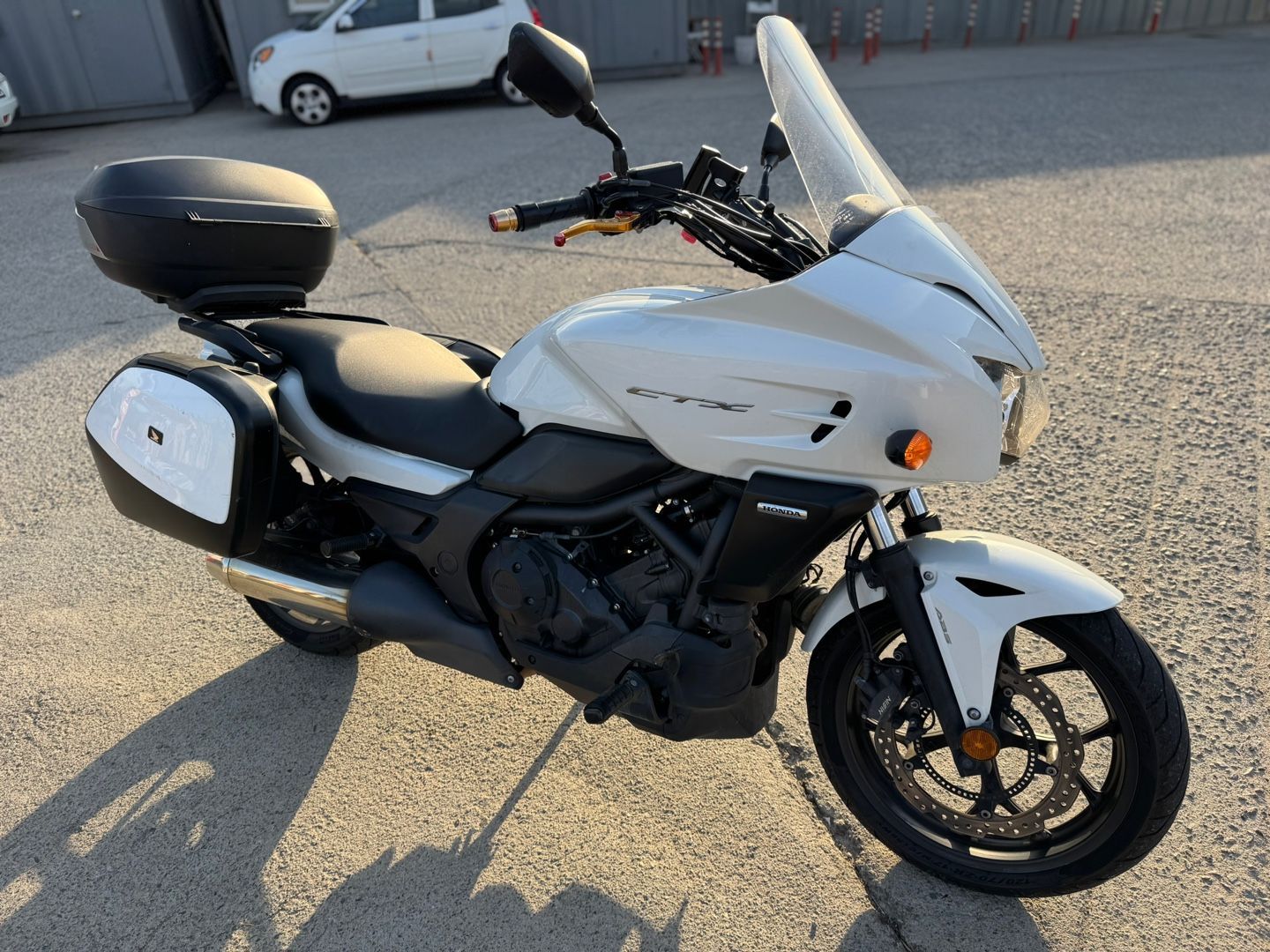 혼다 CTX 700 thumb 2