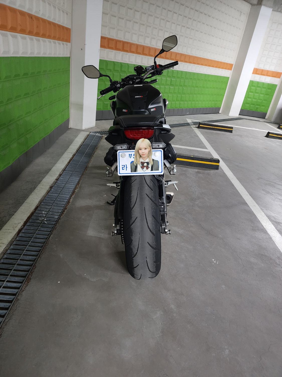 혼다 CB 650 R thumb 2