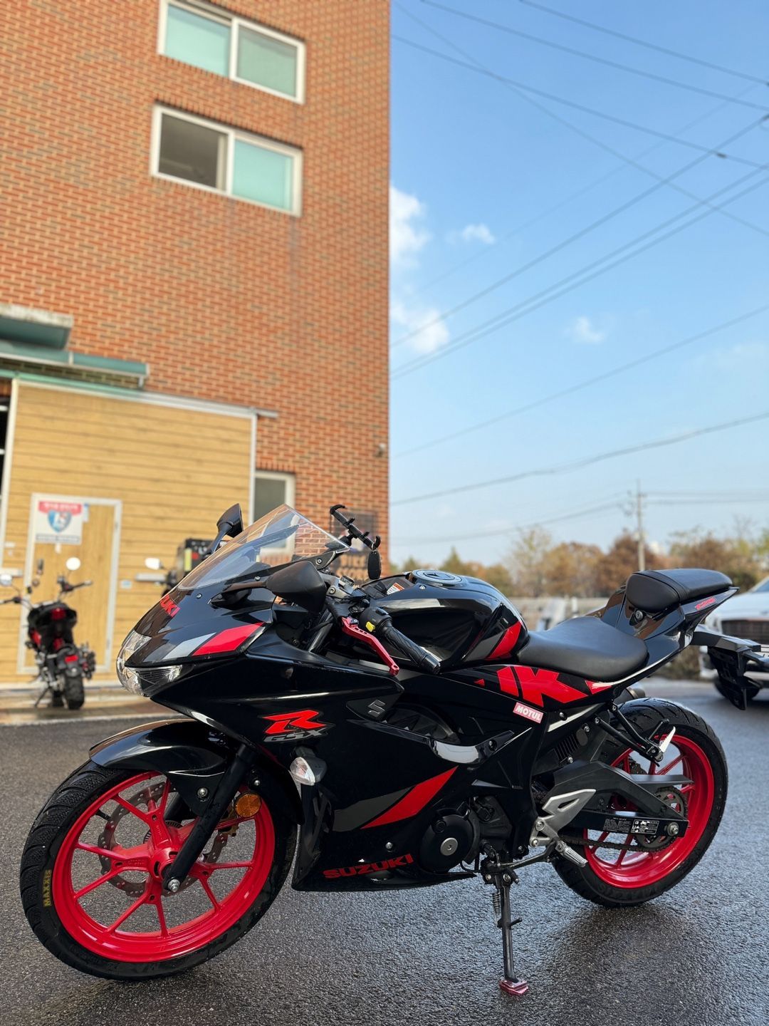 스즈키 GSX R 125 ABS more