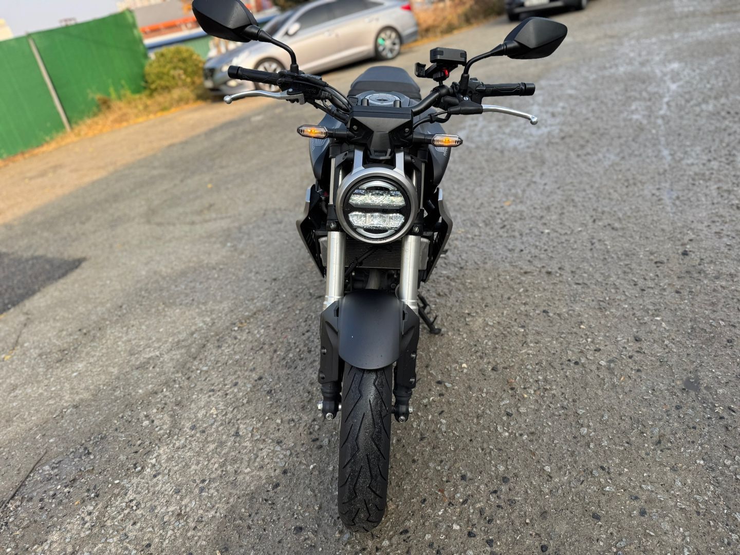 혼다 CB 300 R more