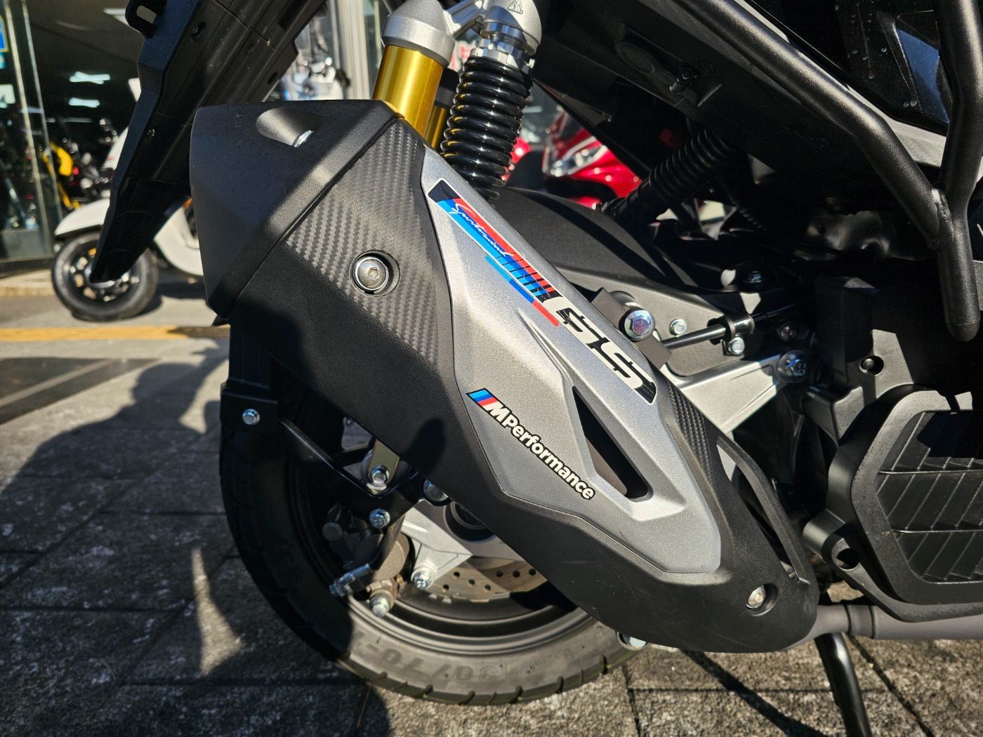 KR모터스 케이윈 125 more