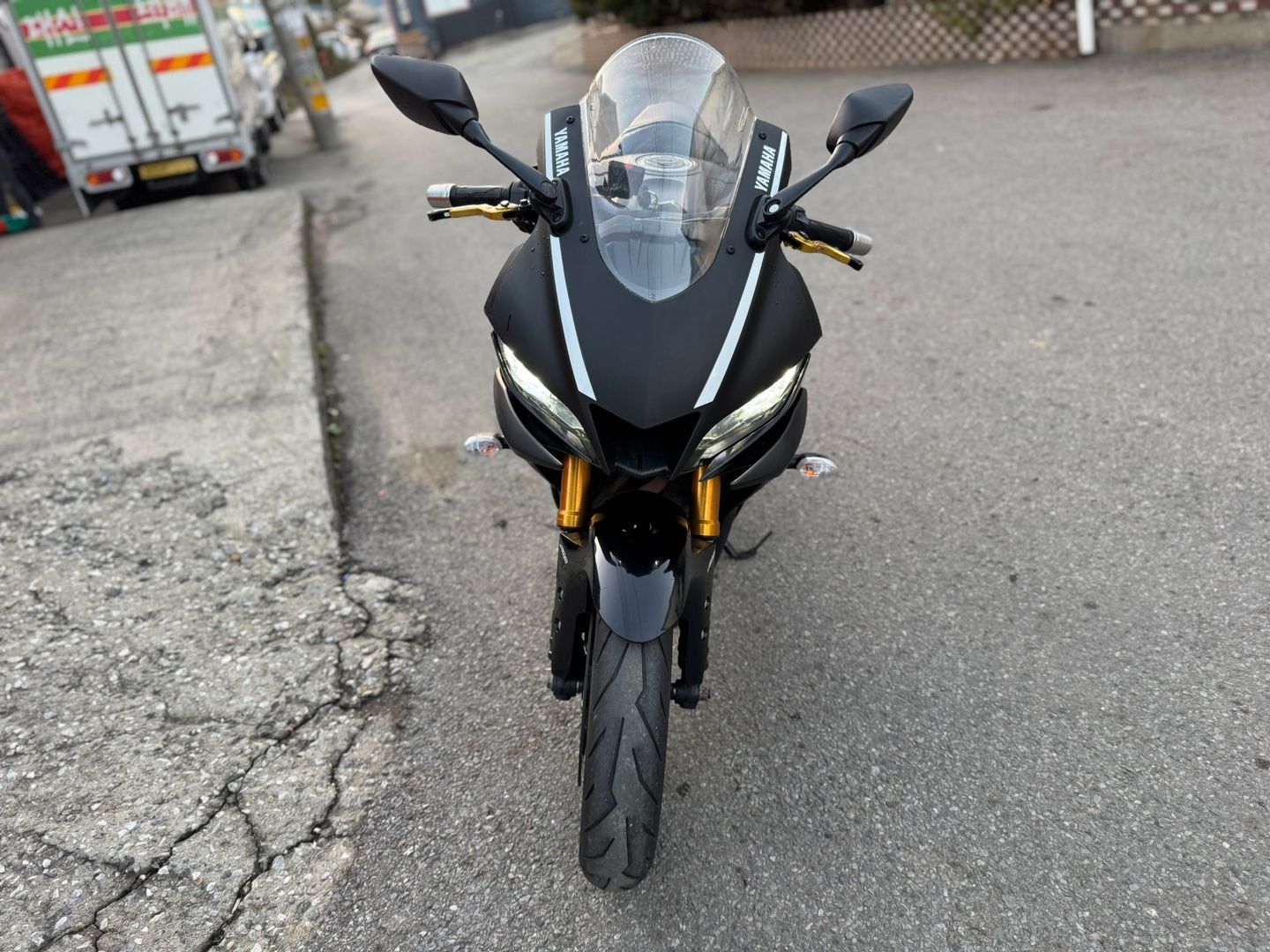 야마하 YZF R3 more