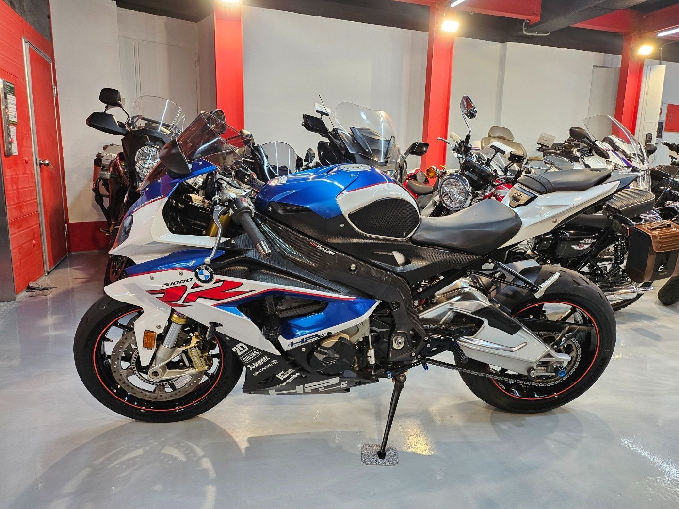 BMW S 1000 RR more