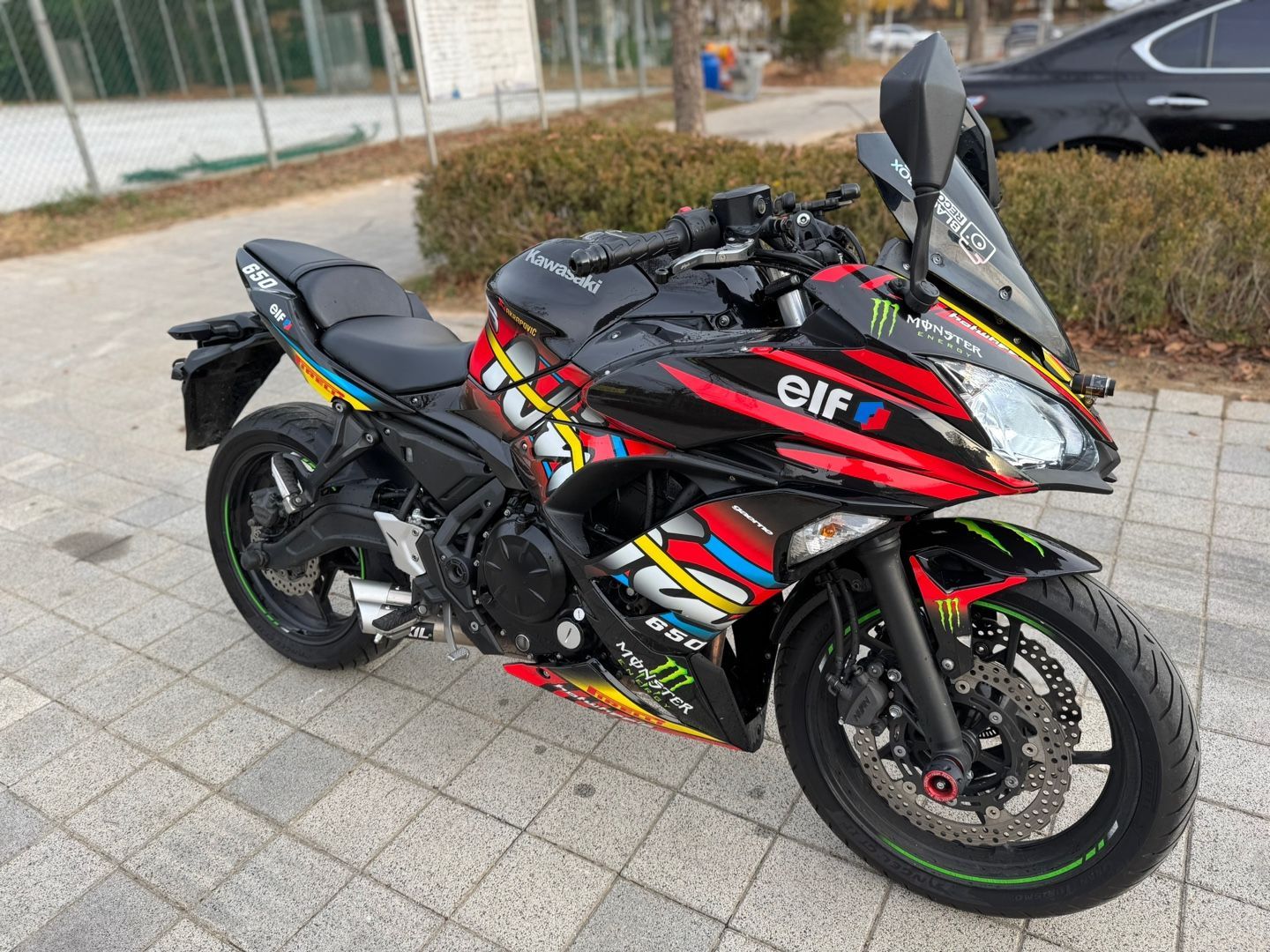 가와사키 닌자 650 thumb 2