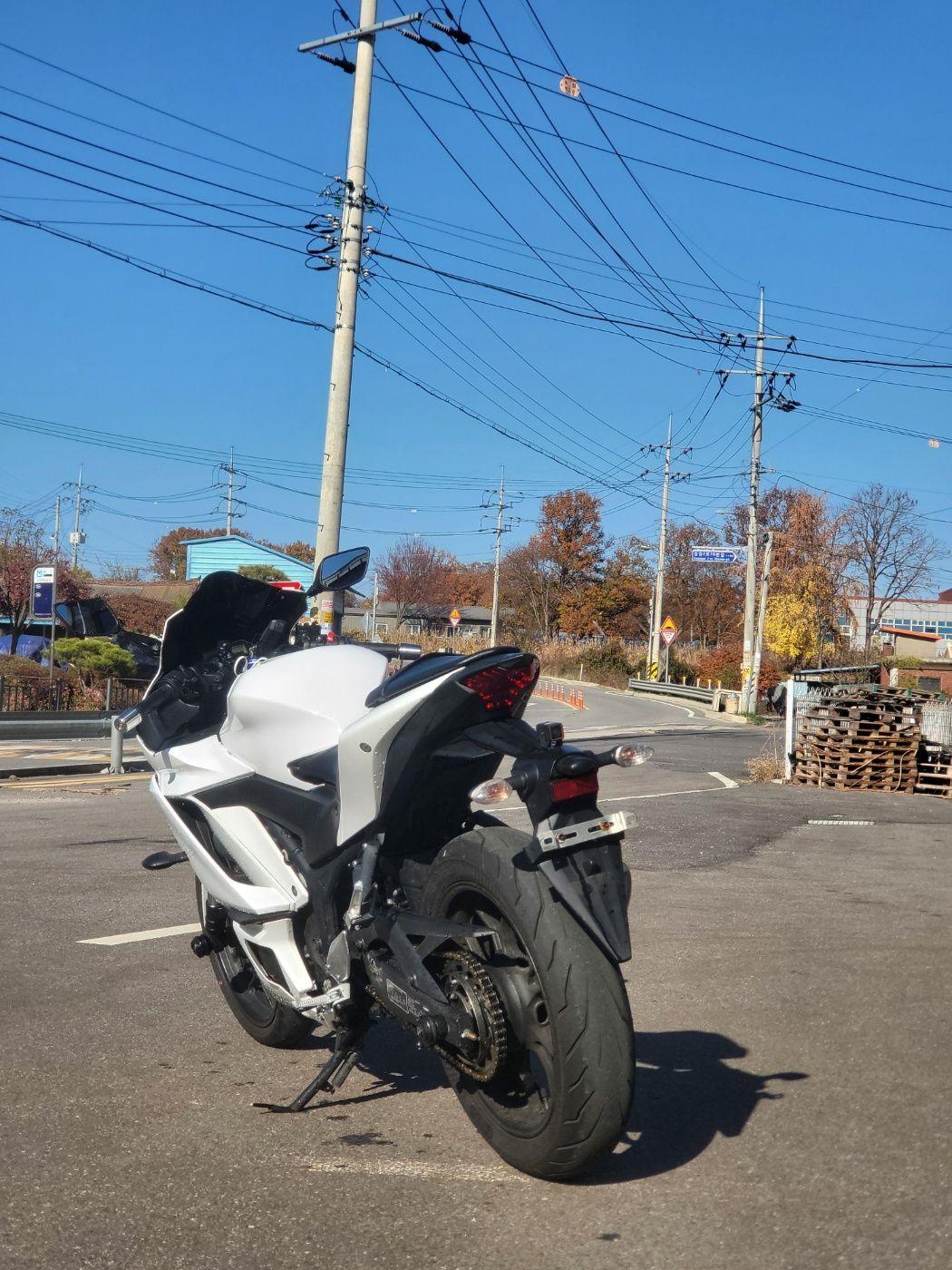 야마하 YZF R3 thumb 2