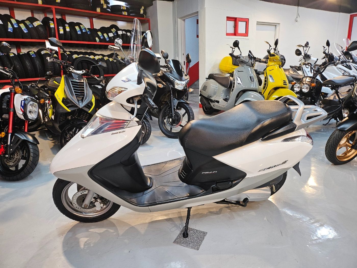 혼다 SCR 110 α more