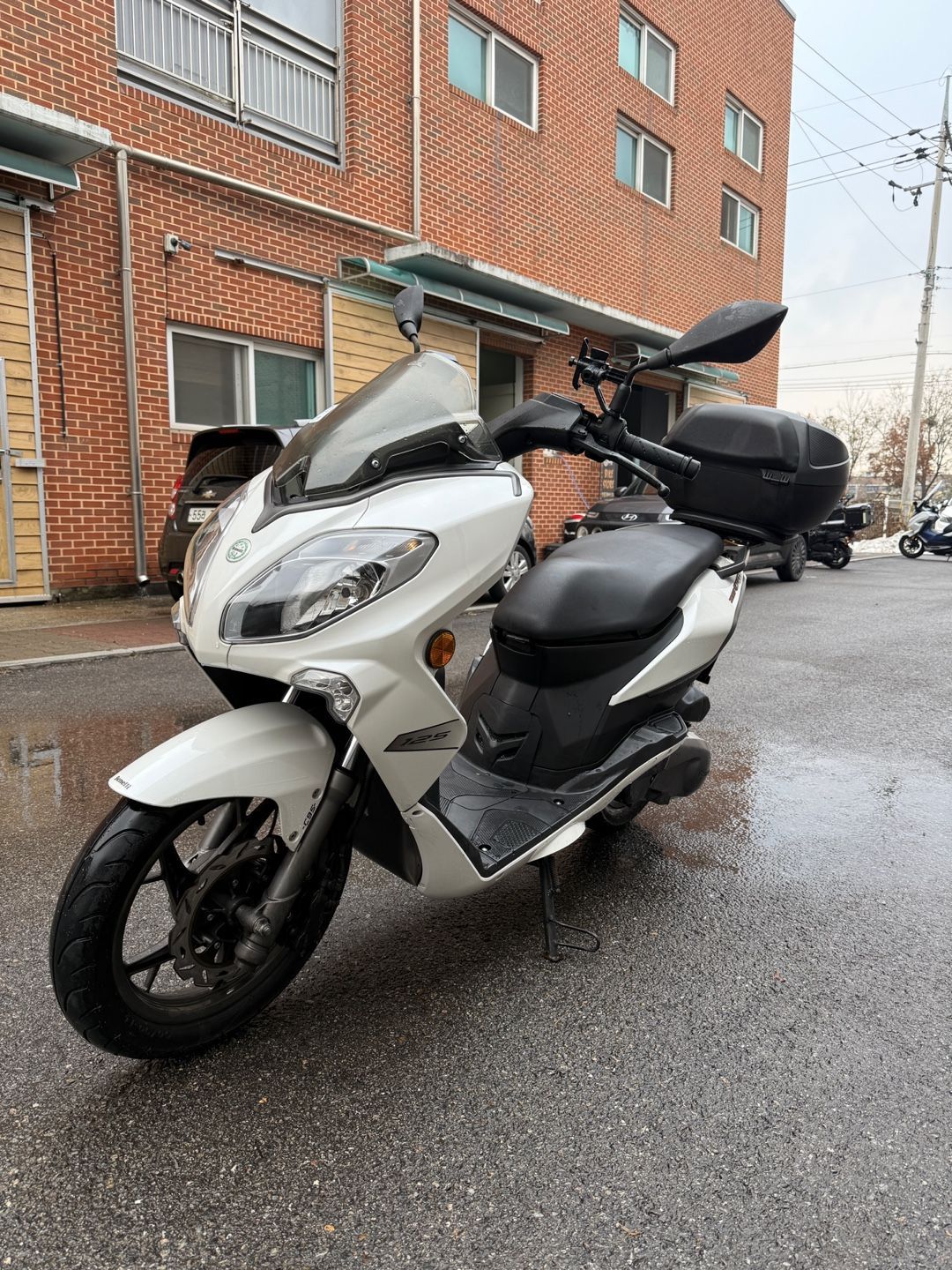 베넬리 젠제로 125 more