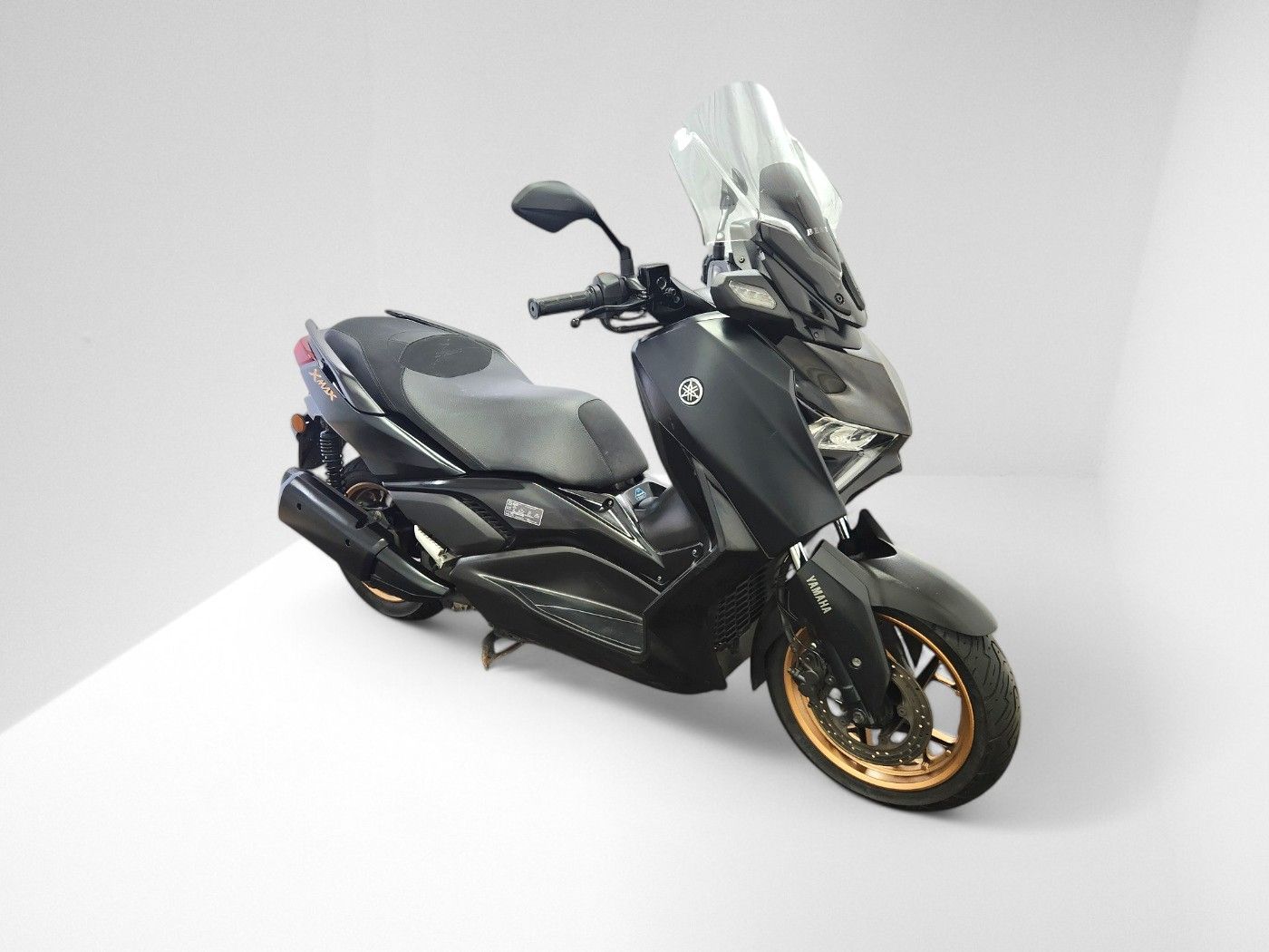 야마하 XMAX 300 ABS main