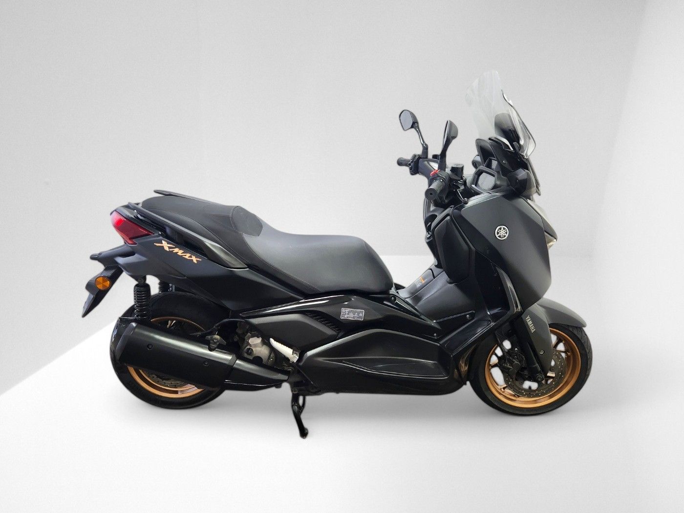 야마하 XMAX 300 ABS thumb 2