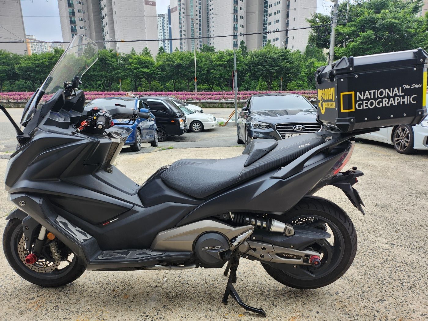 킴코 AK 550 i more