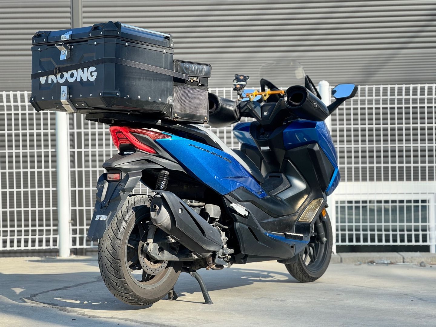 혼다 포르자 350 more