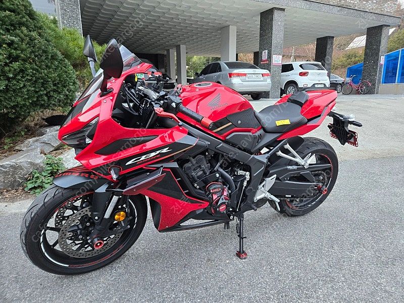 혼다 CBR 650 R 2023 레드 사진 4