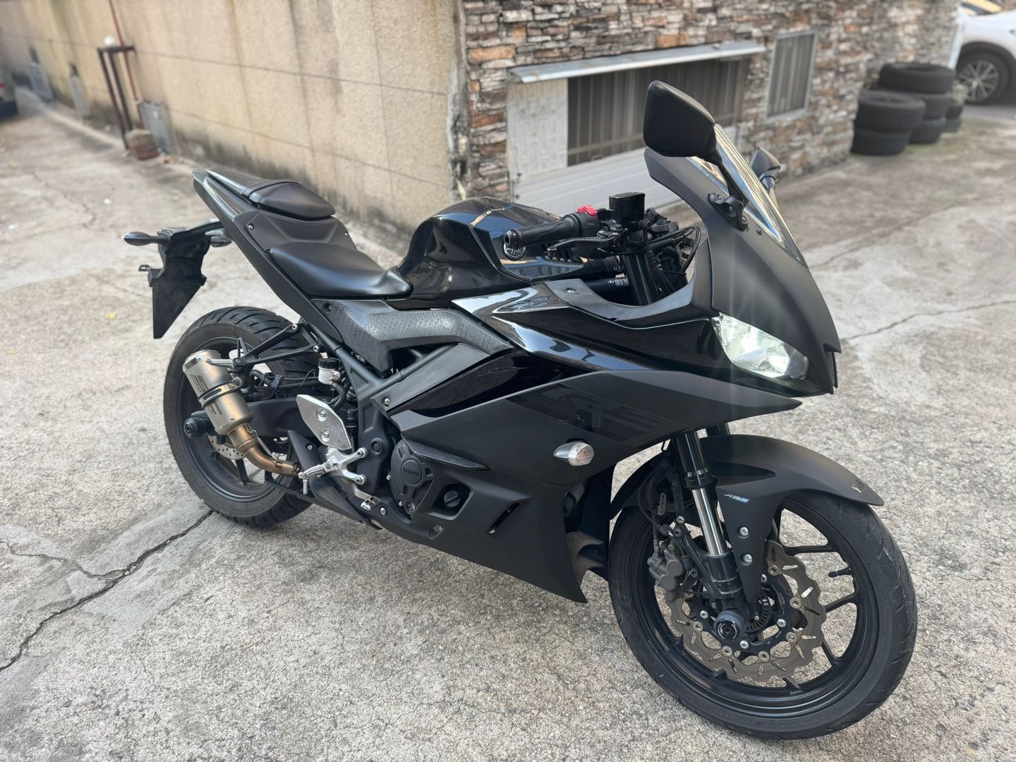 야마하 YZF R3 main