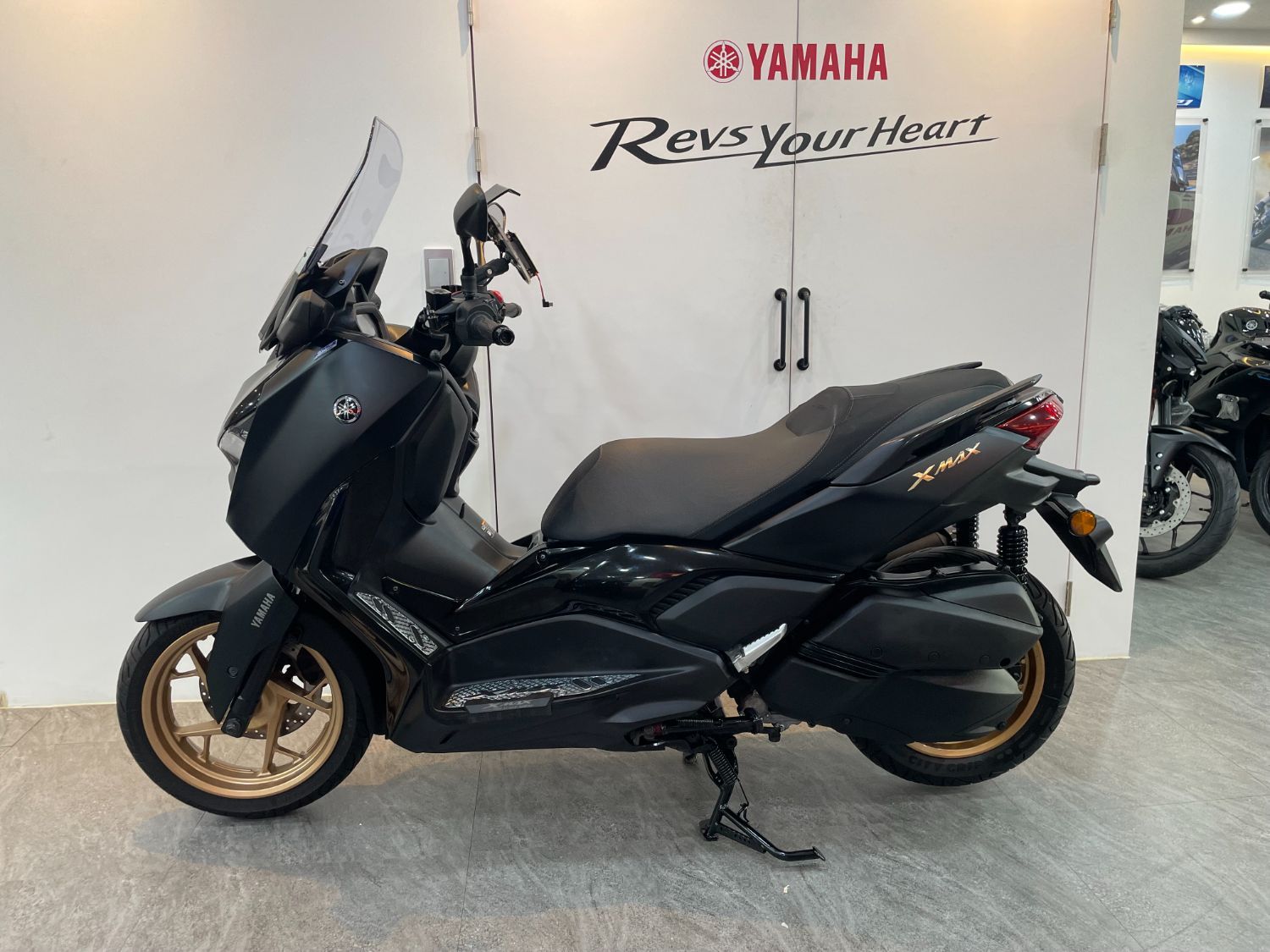 야마하 XMAX 300 ABS thumb 2