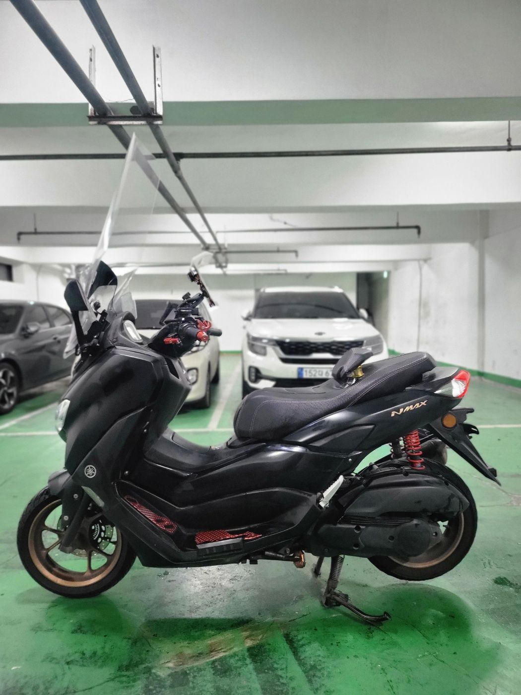 야마하 NMAX 125 thumb 2