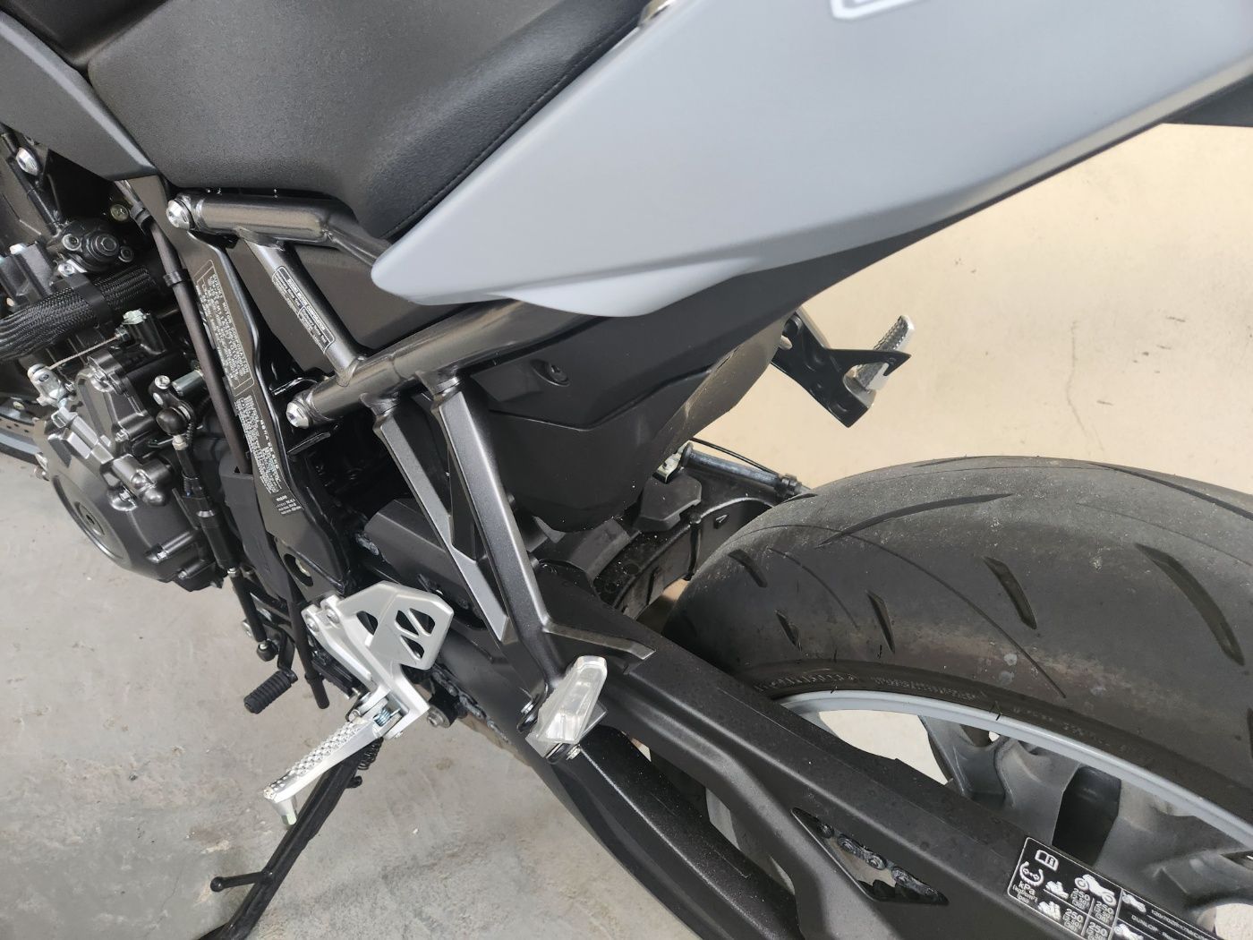 스즈키 GSX 8S thumb 2