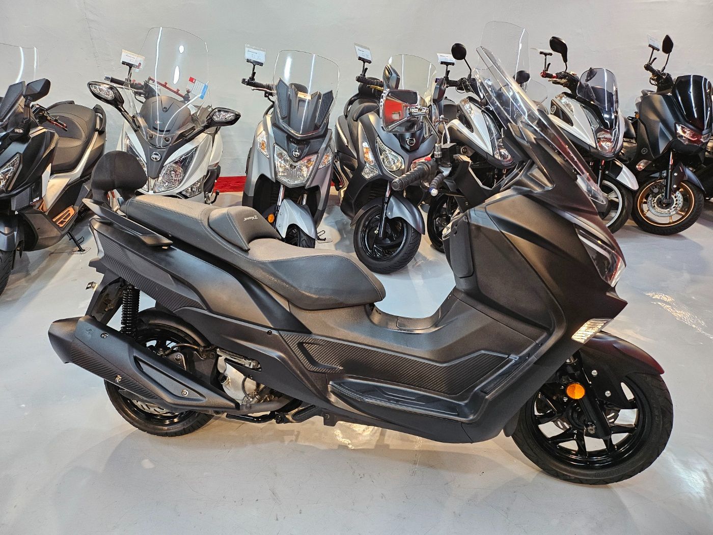 SYM 조이맥스 Z 300 플러스 ABS thumb 2