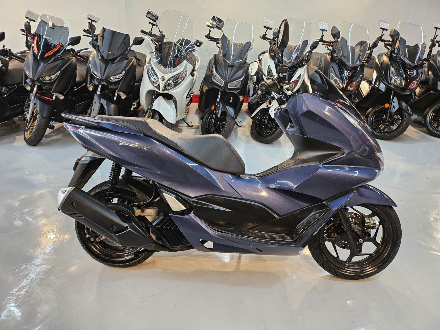 혼다 PCX 125 thumb 2