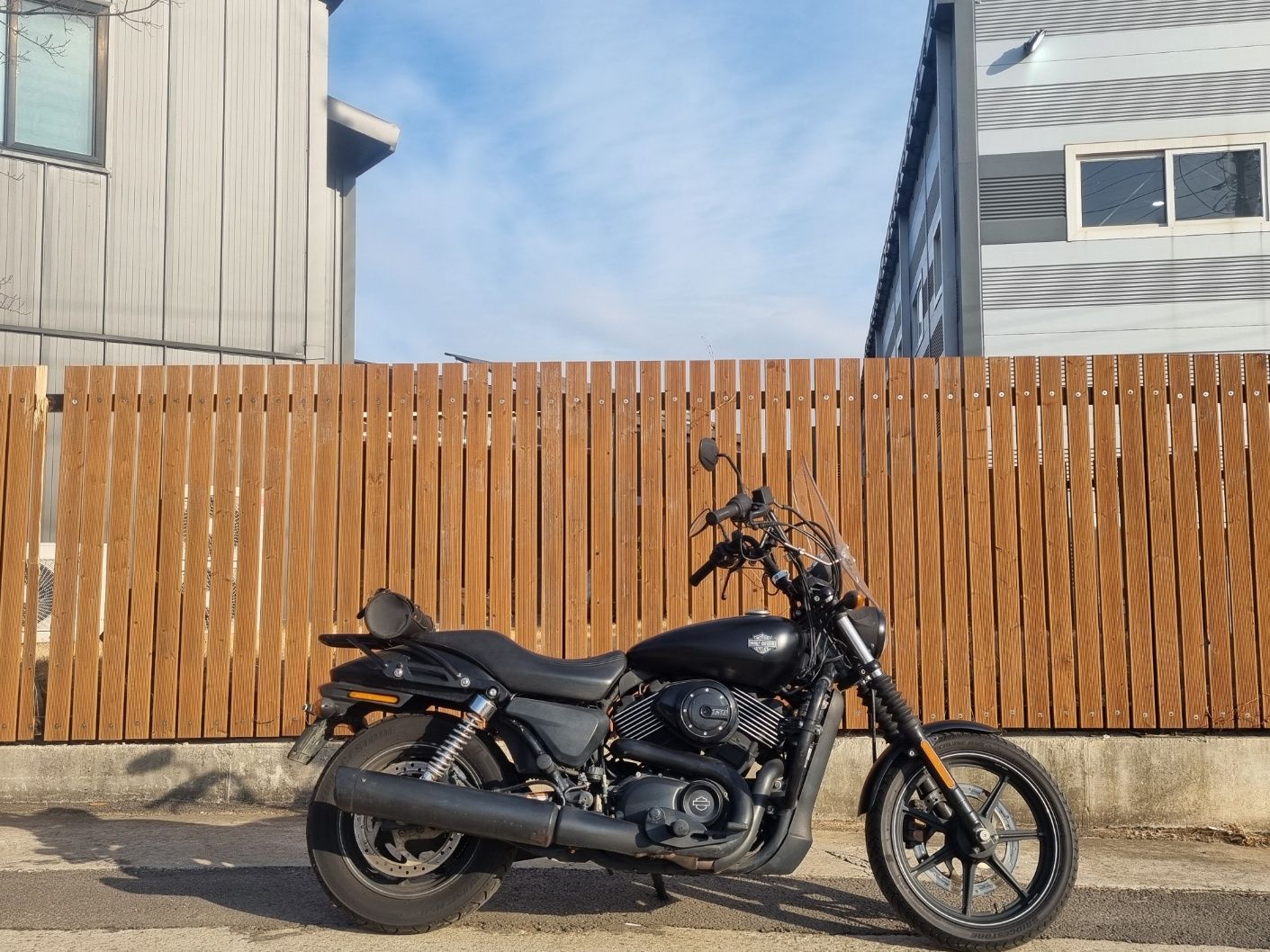 할리데이비슨 스트리트 750 thumb 2