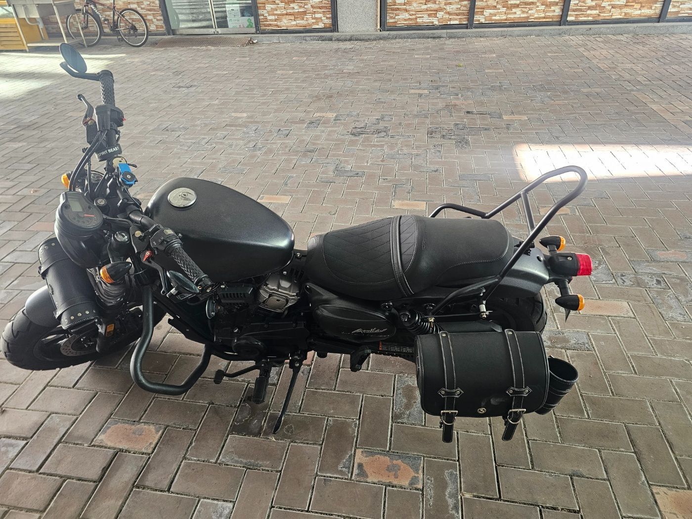 KR모터스 아퀼라 300 S thumb 2