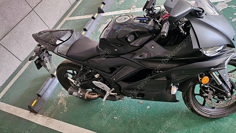야마하 YZF R3 more