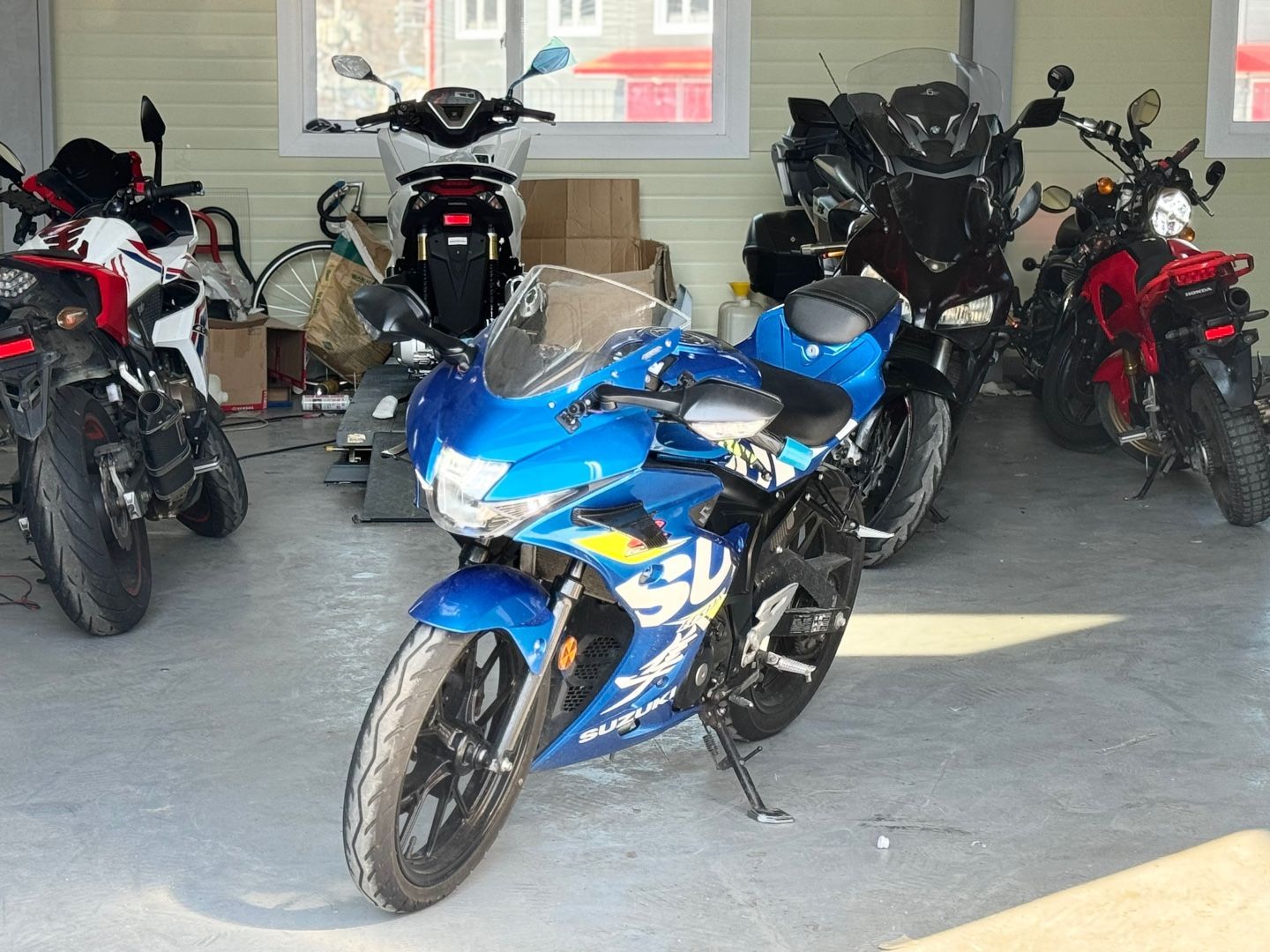 스즈키 GSX R 125 ABS main