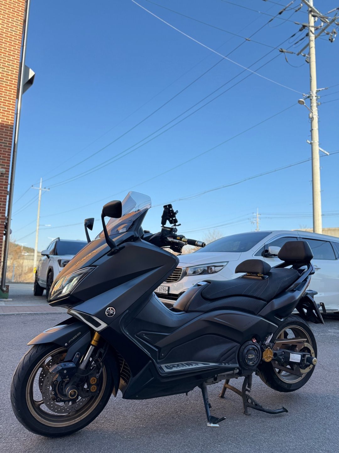 야마하 TMAX 530 more