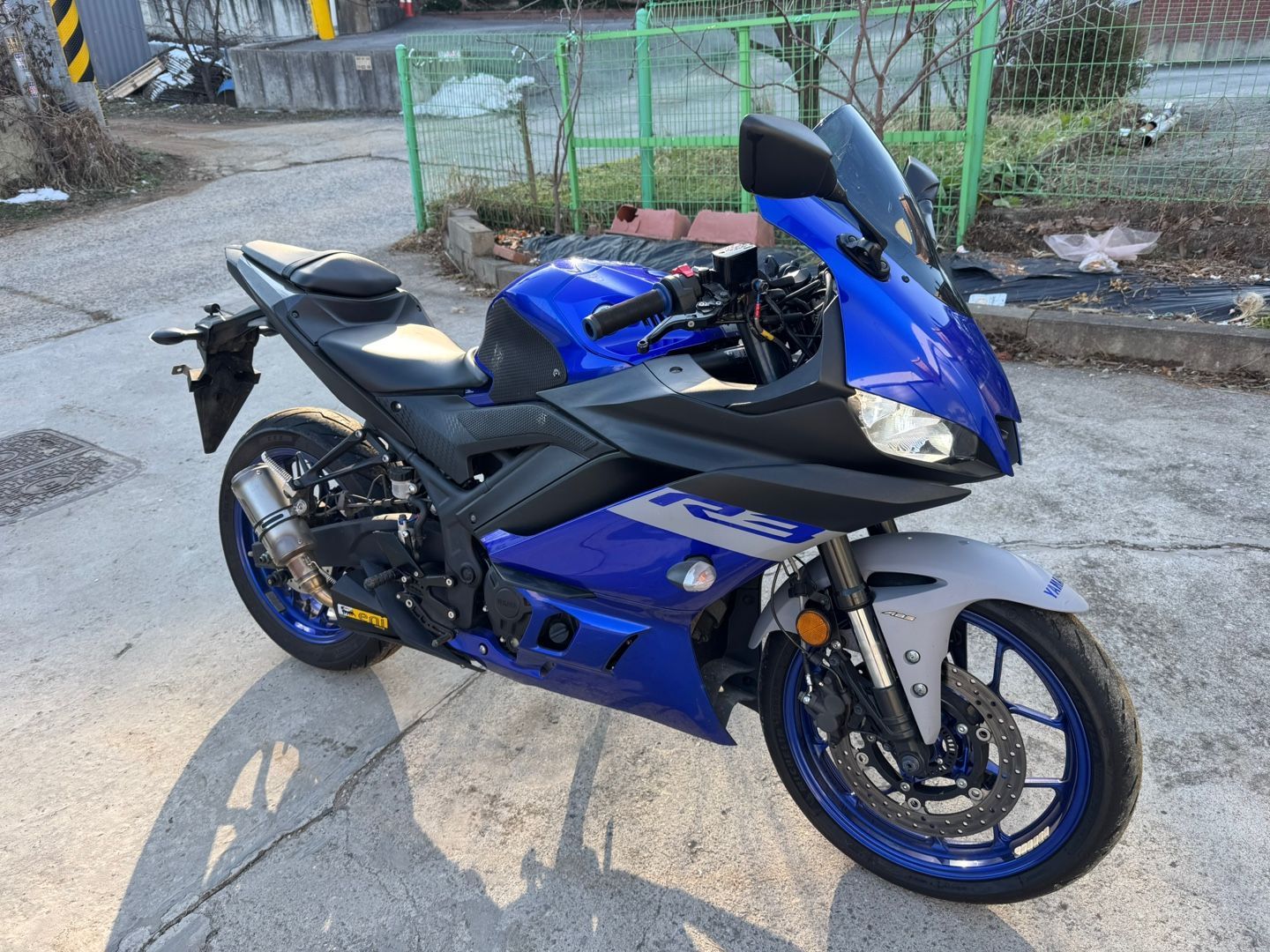 야마하 YZF R3 thumb 2