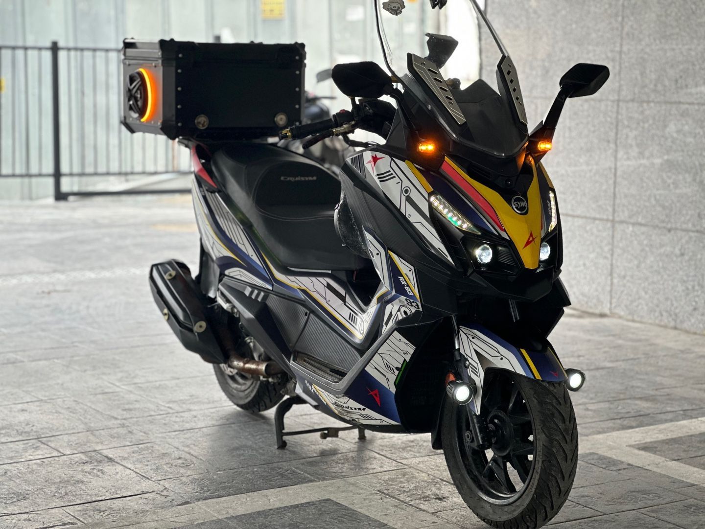 SYM 크루심 300 알파 ABS more