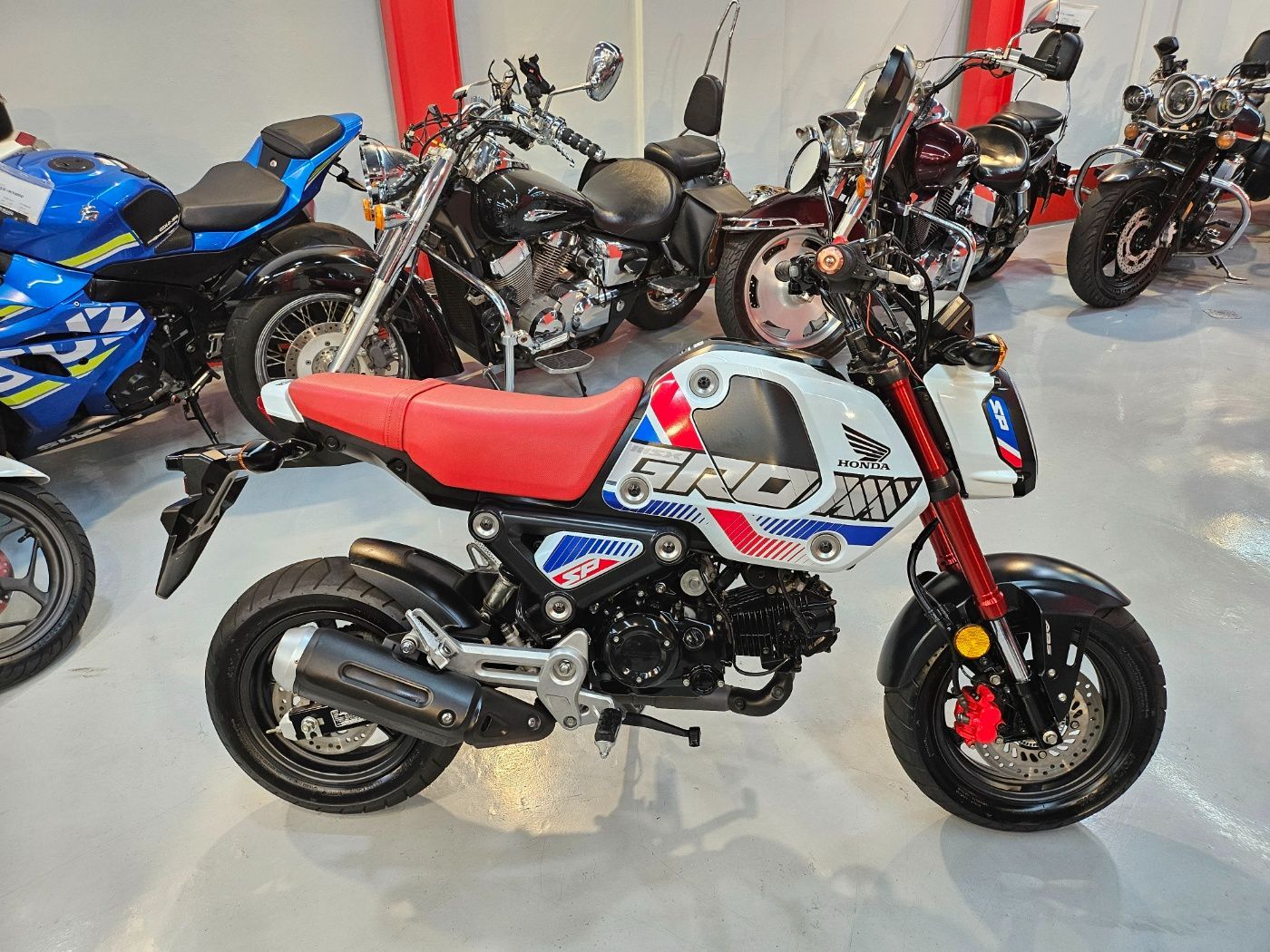 혼다 MSX 125 그롬 thumb 2