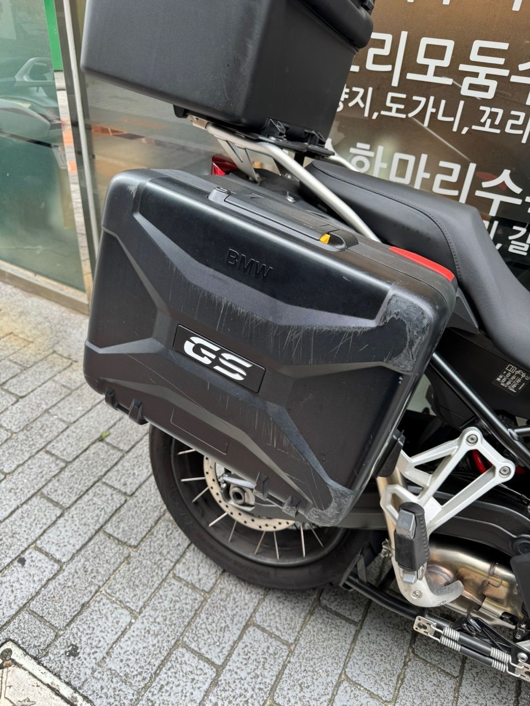 BMW F 850 GS thumb 2