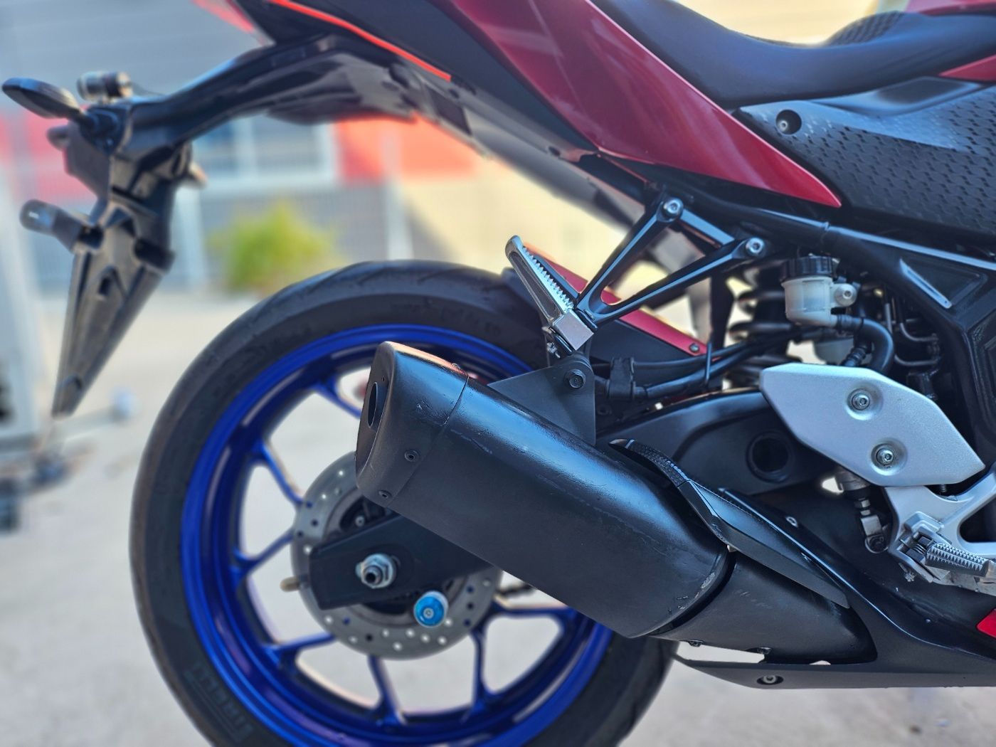 야마하 YZF R3 more