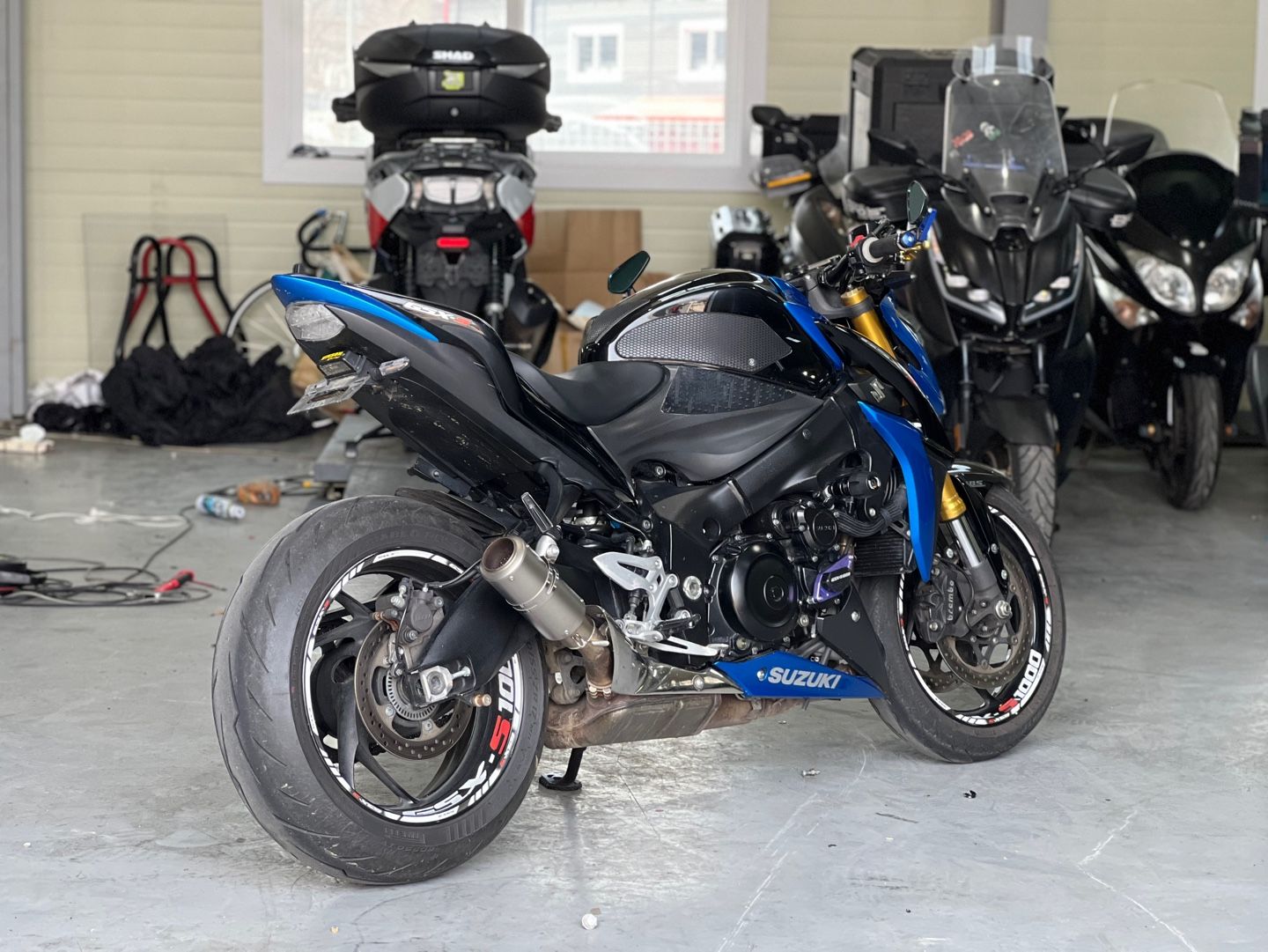 스즈키 GSX S 1000 more