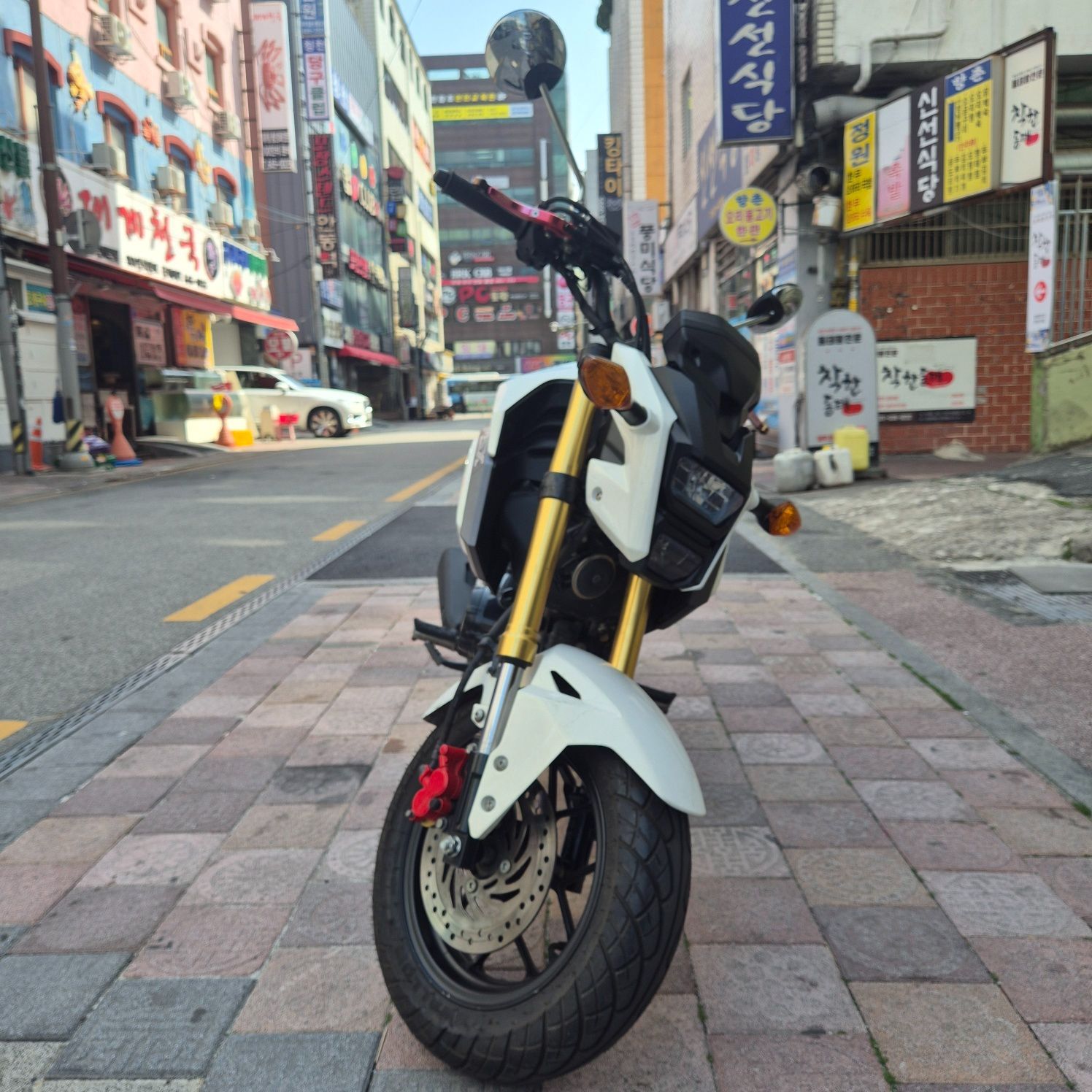 혼다 MSX 125 thumb 2